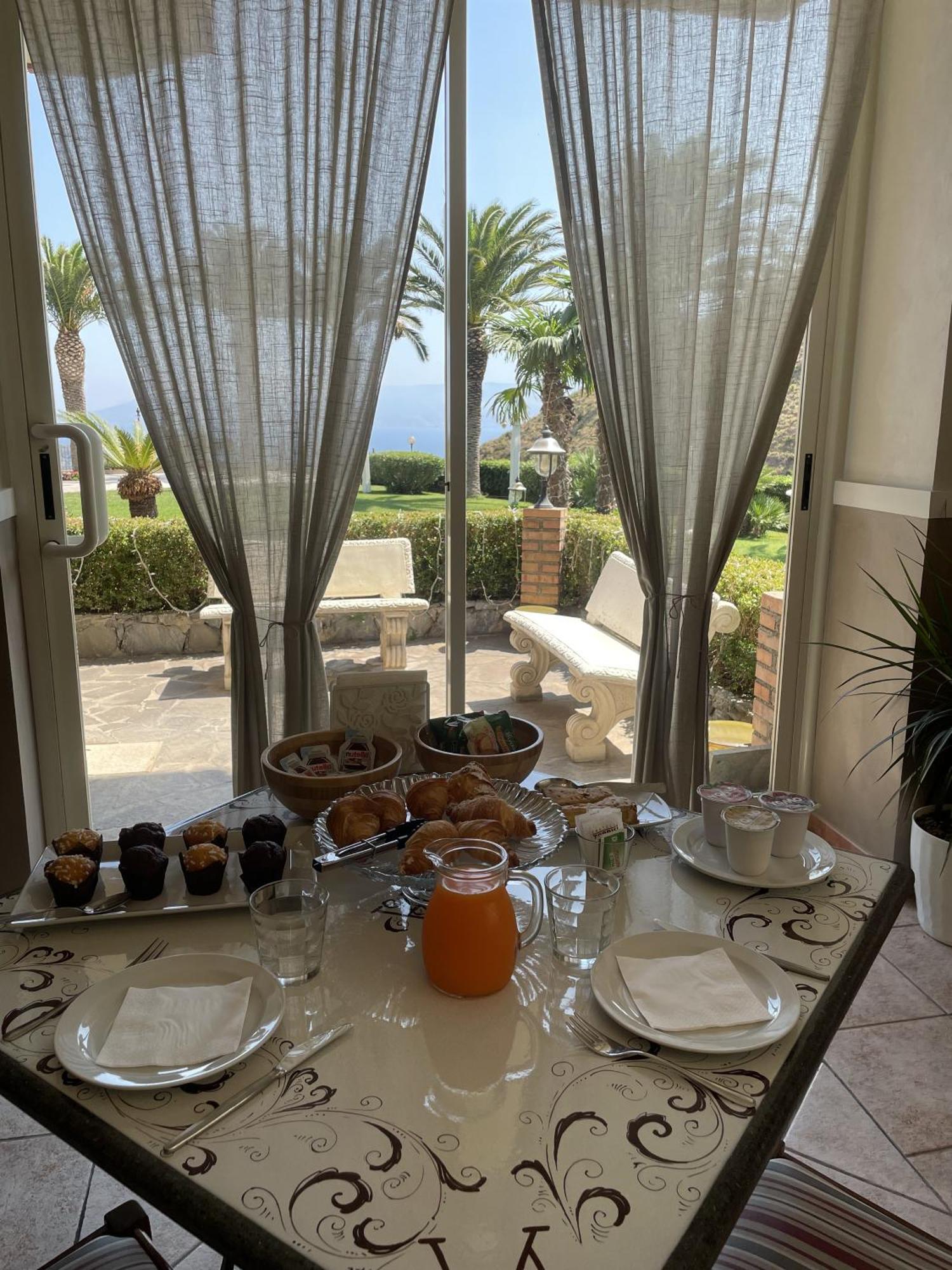 B&B Villa Alba Messina Kültér fotó